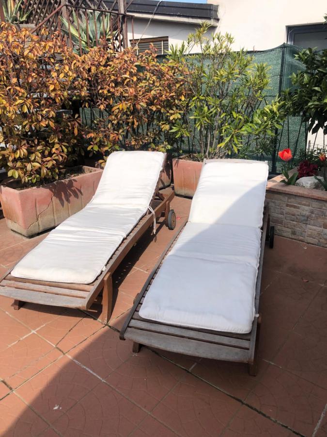 Touristic Apartment "Agata" Sirmione Bagian luar foto