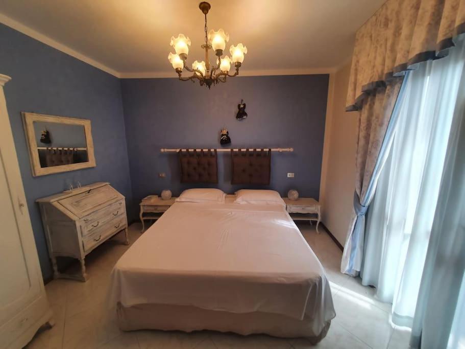 Touristic Apartment "Agata" Sirmione Bagian luar foto