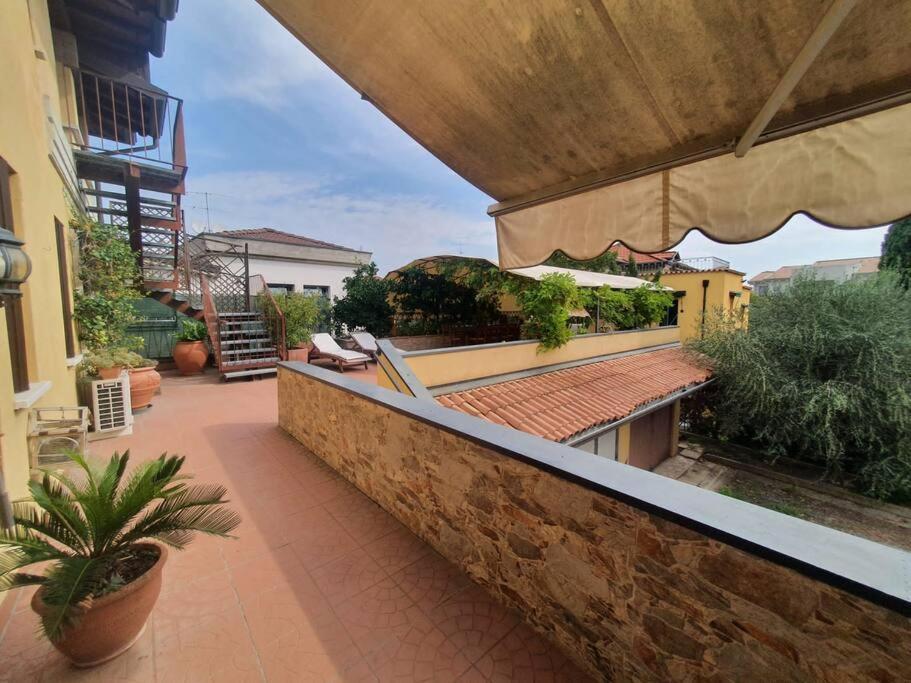 Touristic Apartment "Agata" Sirmione Bagian luar foto
