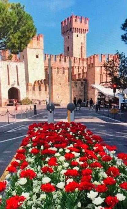 Touristic Apartment "Agata" Sirmione Bagian luar foto